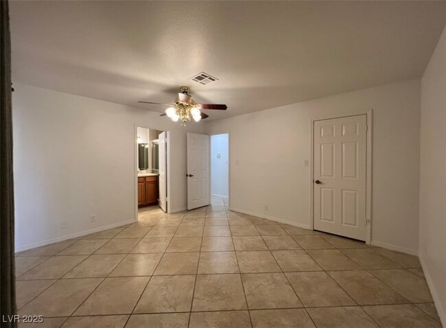 Building Photo - 8640 Cremona Dr