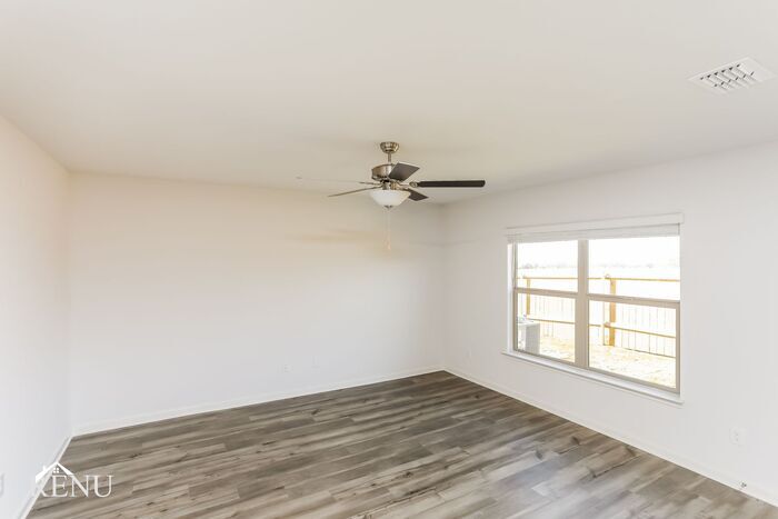 Building Photo - 140 Holster Holw Rd