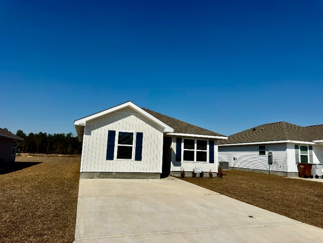 Building Photo - 6281 Firefly Dr