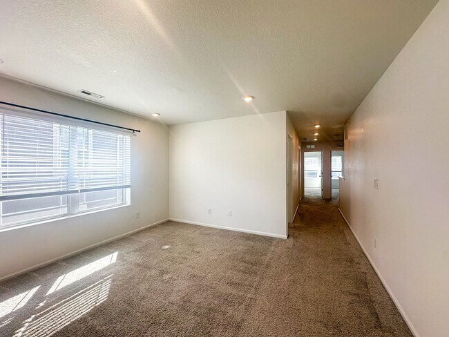 Building Photo - 17430 Pacific Peak Cir