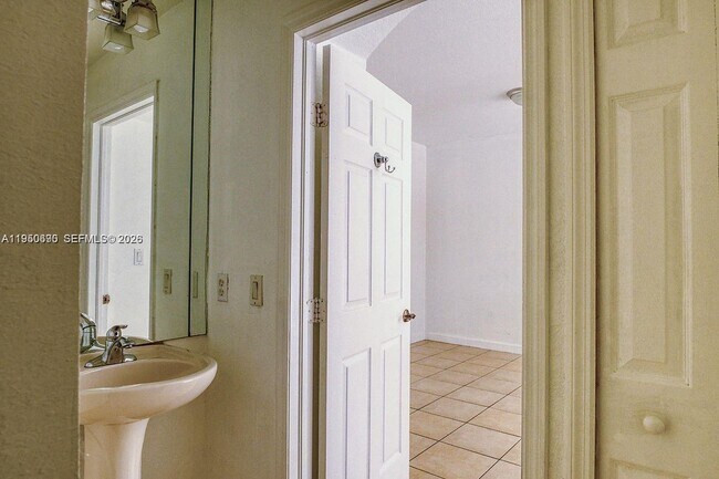 Building Photo - 12193 SW 124th Ct