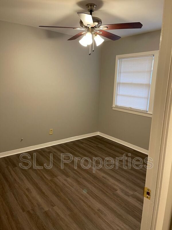 Building Photo - 10818 Grafton Hall Rd