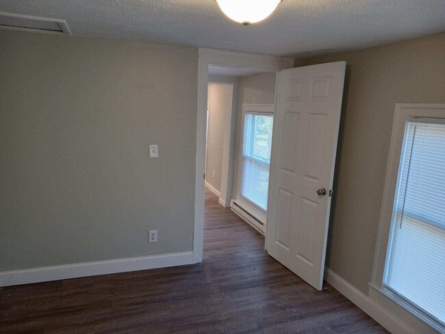 Building Photo - 1222 Broadway