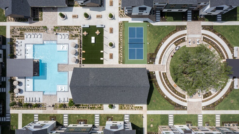 Building Photo - The Oak at Katy Park