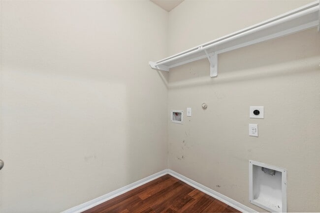 Building Photo - 3117 Cambridge Meadows Ln