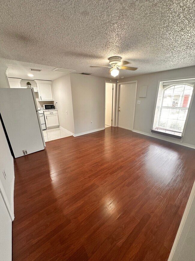 Building Photo - 1109 Orangewalk Dr