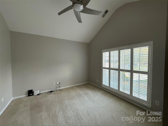 Building Photo - 8811 Singleton Ct