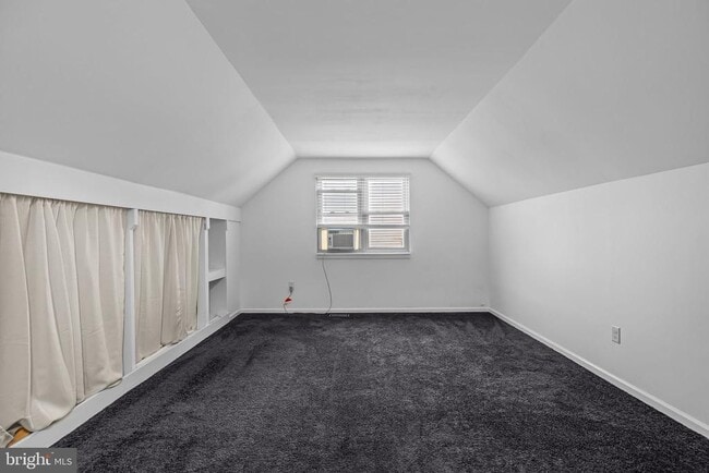 Building Photo - 604 Iva Ln