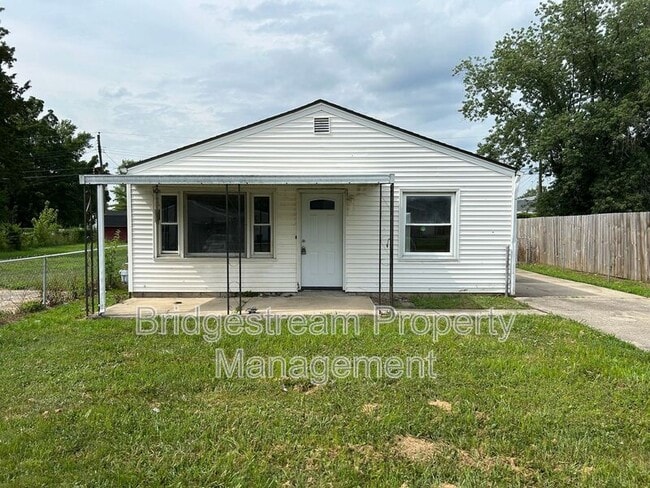 Primary Photo - 2315 Nomad Ave