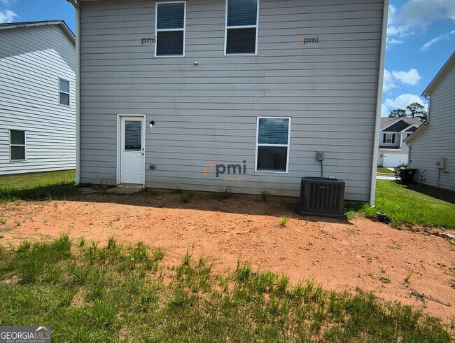 Building Photo - 3541 Falconwood Dr