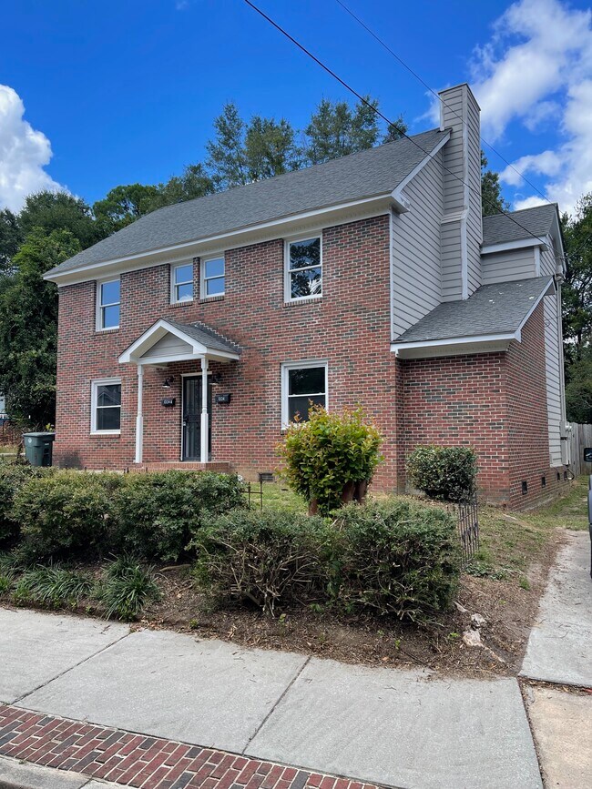 Building Photo - 1004 Belmont Ave