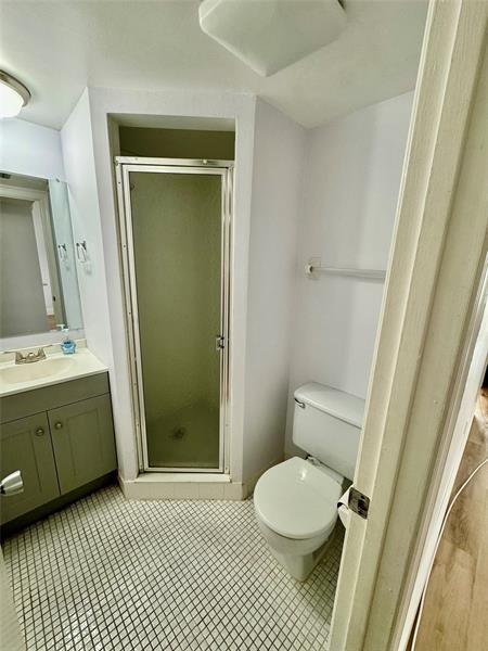 Building Photo - 9311 Orange Grove Dr
