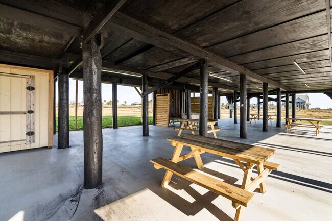 Building Photo - 920 17th St