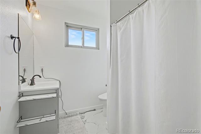 Building Photo - 7569 Red Mountain Dr