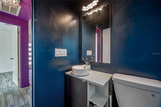 Building Photo - 3811 44th Ave N