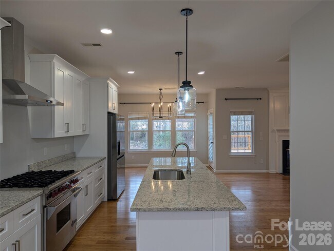 Building Photo - 1013 Muirfield Dr