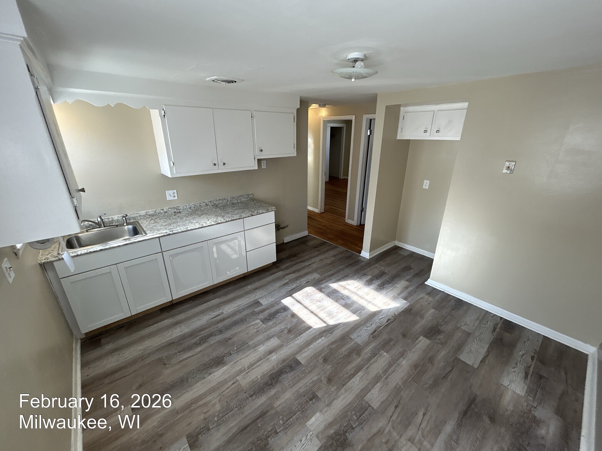Building Photo - 5710 N 97th St