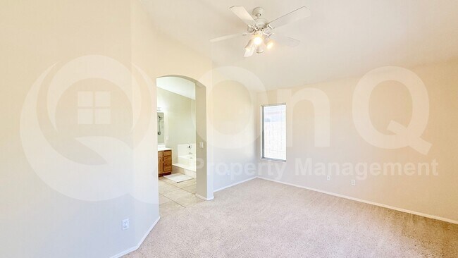 Building Photo - 12675 S 175th Ave