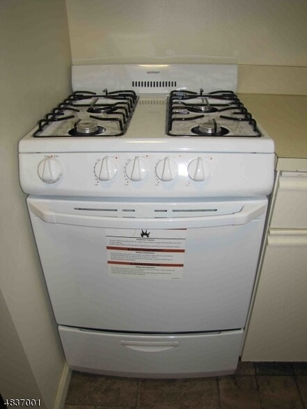 Building Photo - 4 Macculloch Ave