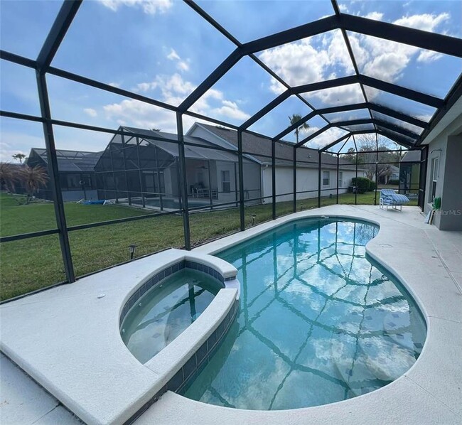 Building Photo - 1203 Cumbrian Lakes Ct