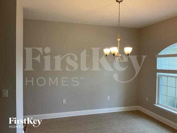 Building Photo - 2602 Beeville Ave