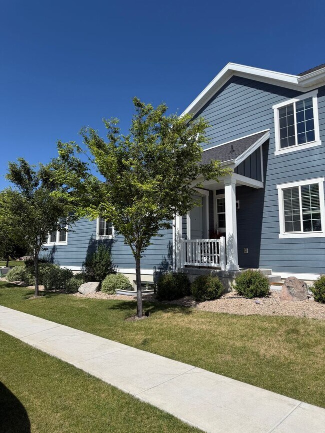 Building Photo - 952 W 2840 N