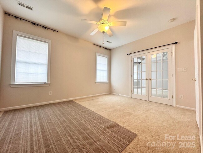 Building Photo - 11028 Huntington Meadow Ln