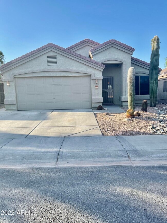 Primary Photo - 13002 W Hearn Rd