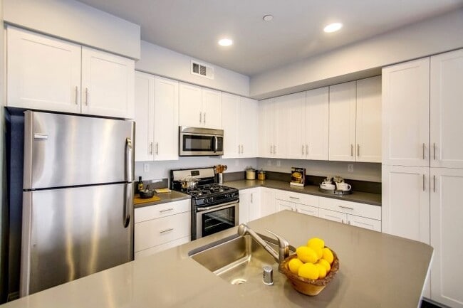 Interior Photo - Raintree Terrace