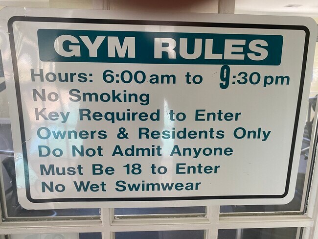 Building Photo - 3947 Gladiola Ct