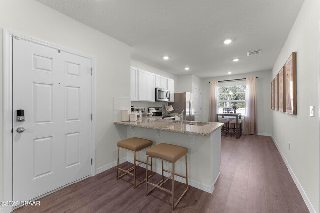 Building Photo - 110 Ormond Grande Blvd