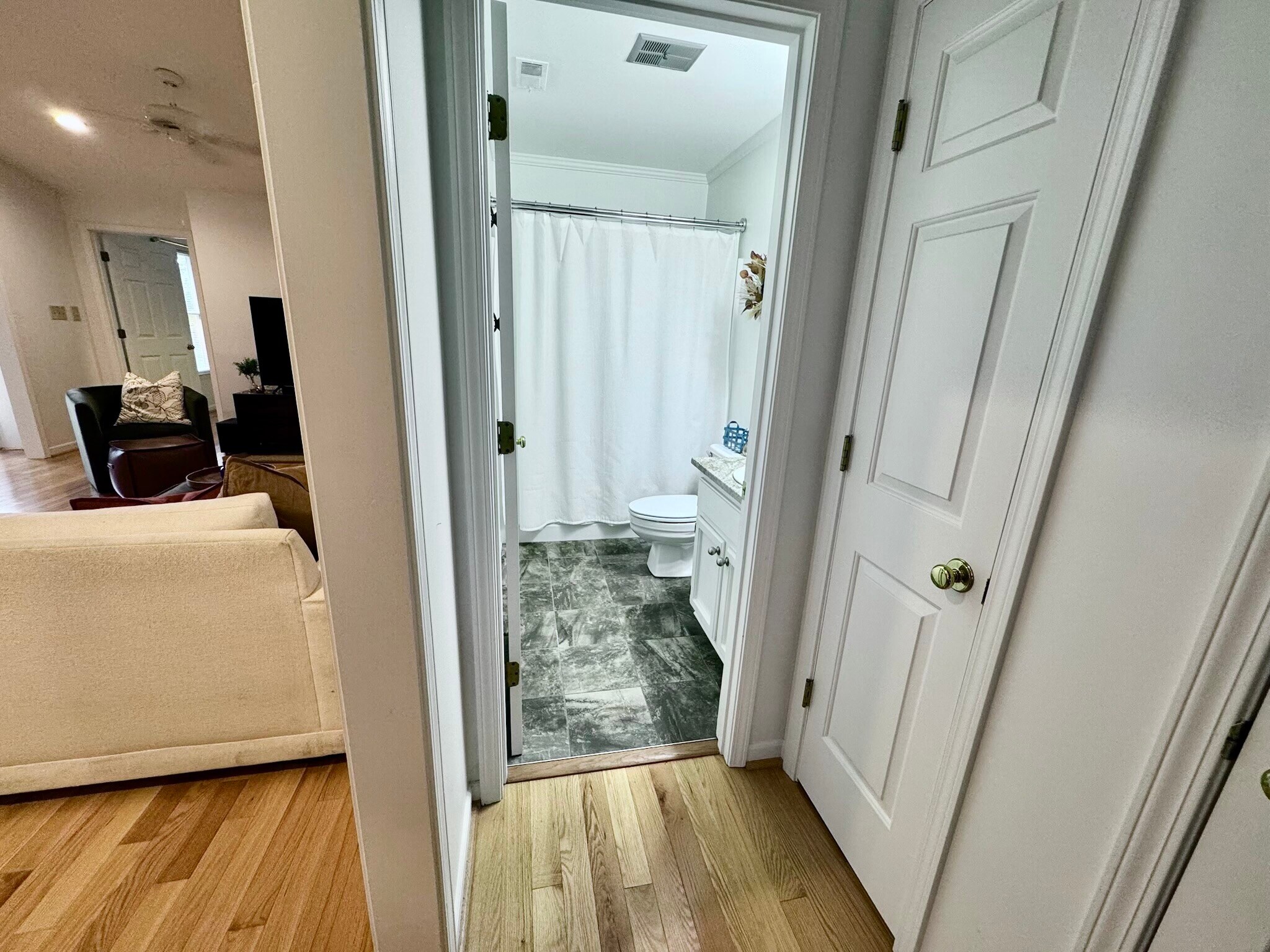 Building Photo - 1 Hillington Pl