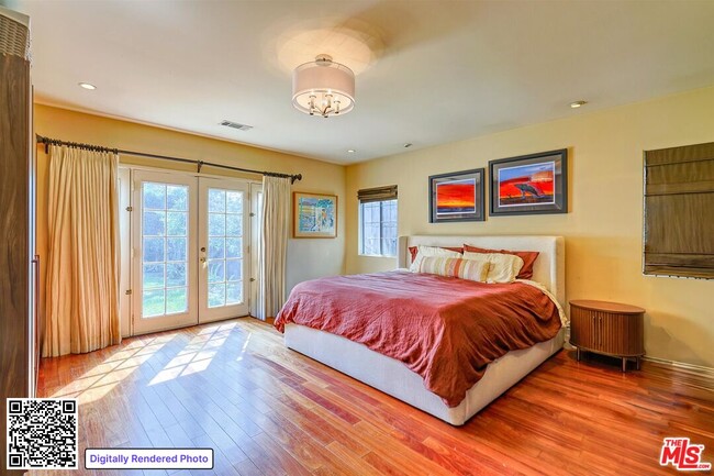 Building Photo - 4722 Ventura Canyon Ave