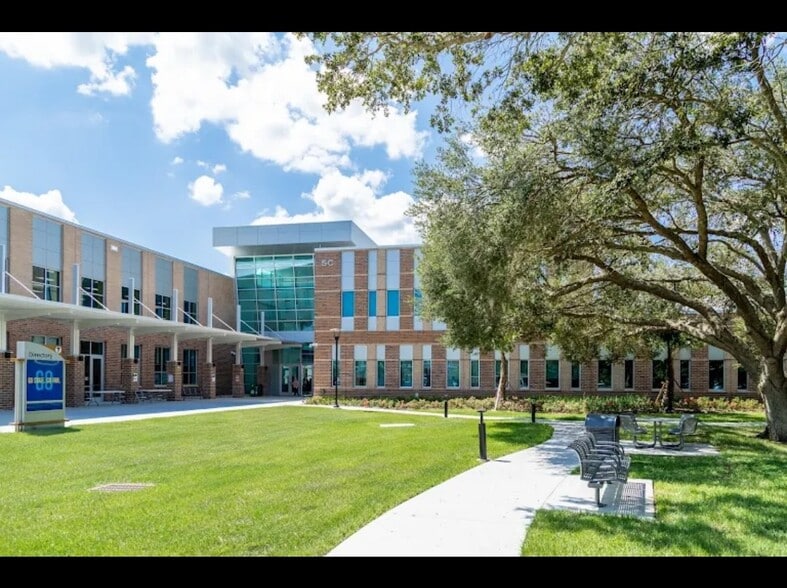 seminole state college - 650 E Warren Ave