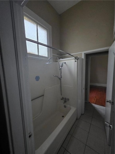 Building Photo - 3820 Perrier St