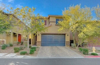 Building Photo - Beautifu 2 Story 4 bedrooms 2.5 baths located in Mountain Edge Southwest