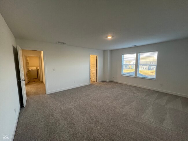 Building Photo - 5580 Cherry Hl Dr