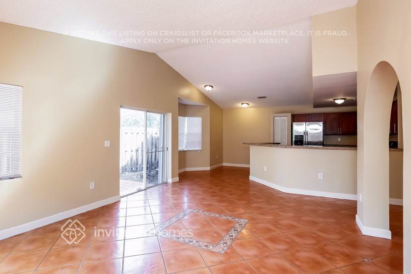 Building Photo - 5062 SW 154th Pl