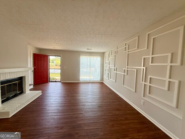 Building Photo - 151 Old Ferry Way