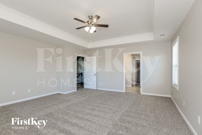 Building Photo - 3928 Lake Breeze Dr