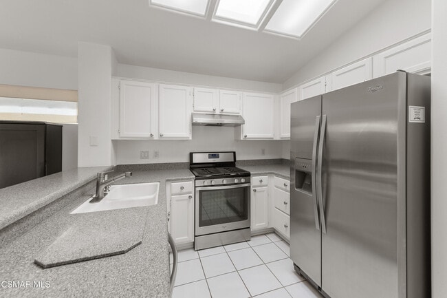 Building Photo - 78282 Yucca Blossom Dr
