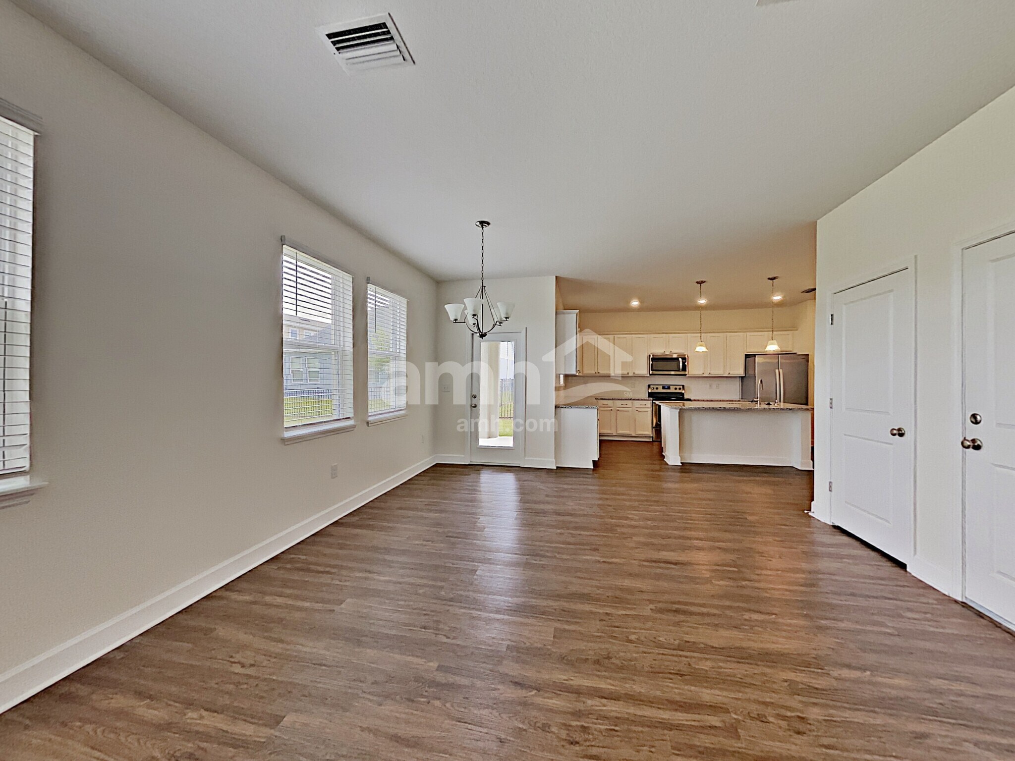 Building Photo - 510 Pine Terrace Dr