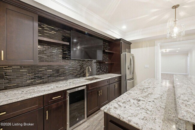 Building Photo - 6300 Mistflower Cir