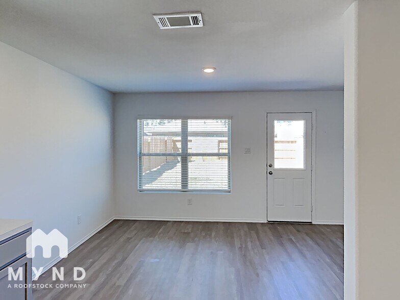Building Photo - 5233 Elrington Vly Ln