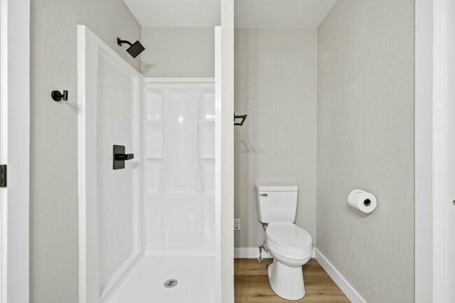 Building Photo - 2325 Yew St