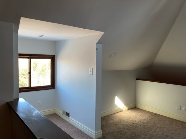 Building Photo - 229 Collins Ave