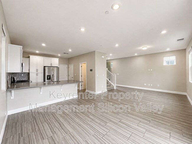 Building Photo - 24216 Nora Cir