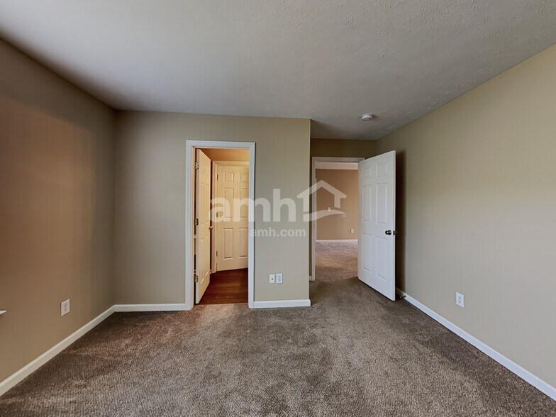 Building Photo - 308 Catspaw Ct