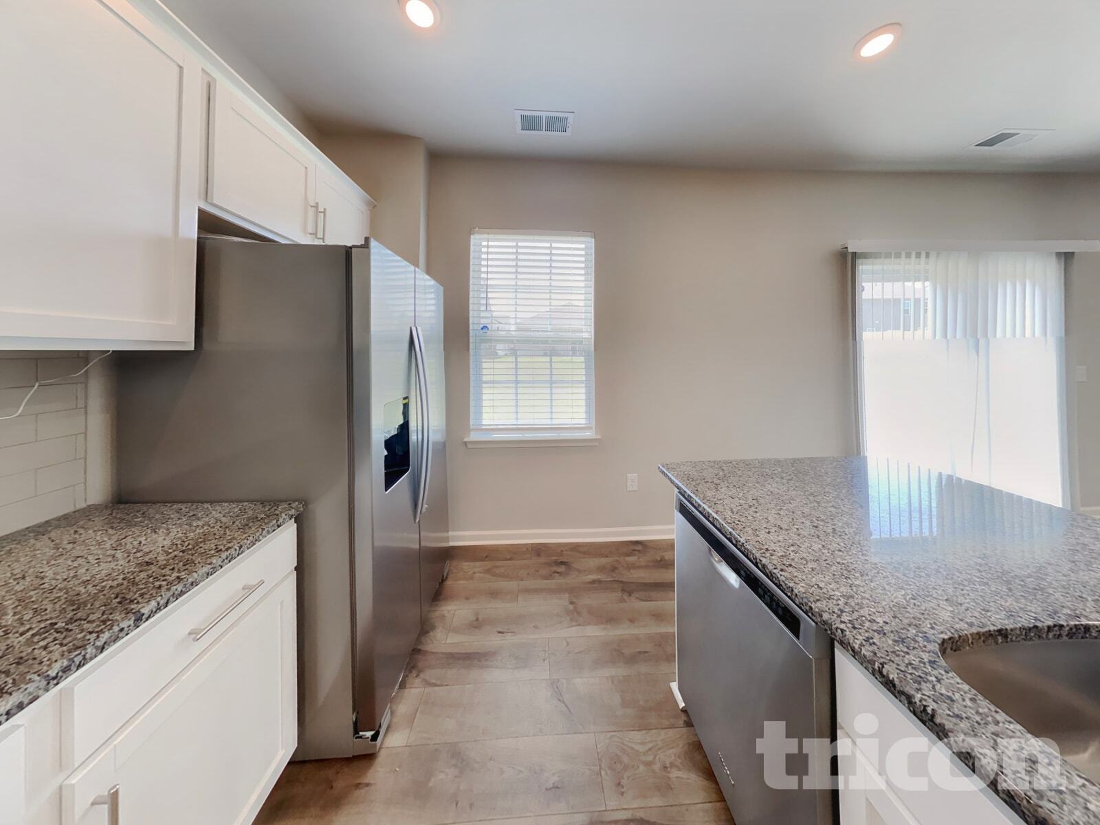 Building Photo - 134 Rivercamp St