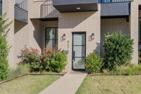 Building Photo - 827 NW 8th St